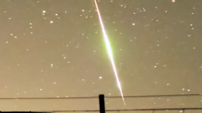 A meteor from the Alpha Centaurids meteor shower