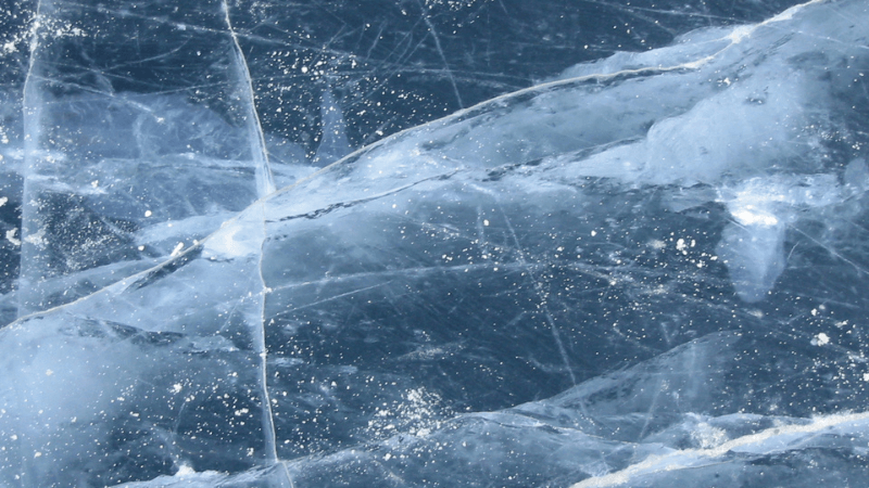 Ice with large cracks in it