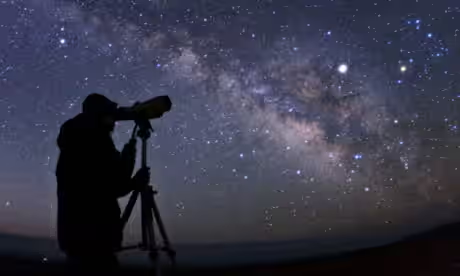 Binoculars can be a fantastic first astronomy instrument. Credit: Babek Tafreshi/SSPL/Getty Images