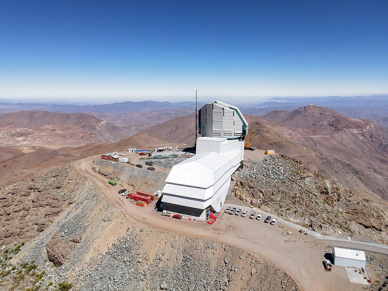 The skies above Cerro Pachón in Chile are incredibly clear. Credit: Rubin Observatory/NSF/AURA