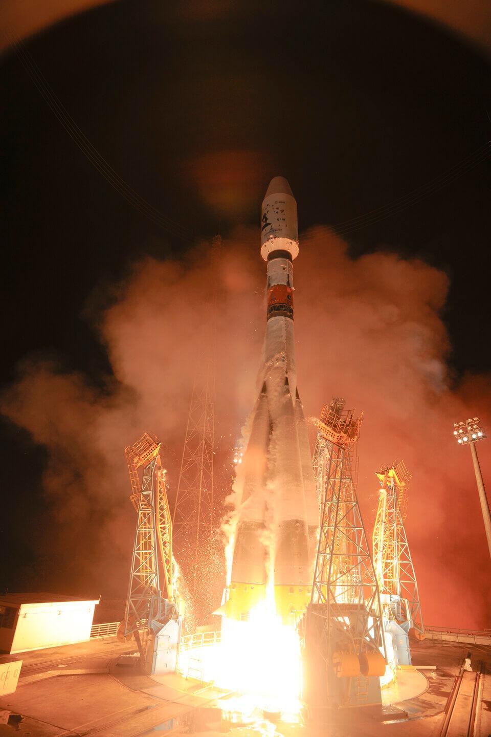 Gaia lifts off in December 2013. Credit: ESA