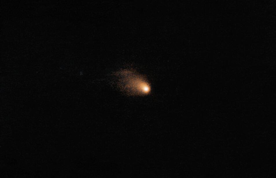 The comet as seen by the Earth-based Very Large Telescope the month Rosetta entered orbit. Credit: Colin Snodgrass/ESA/ESO