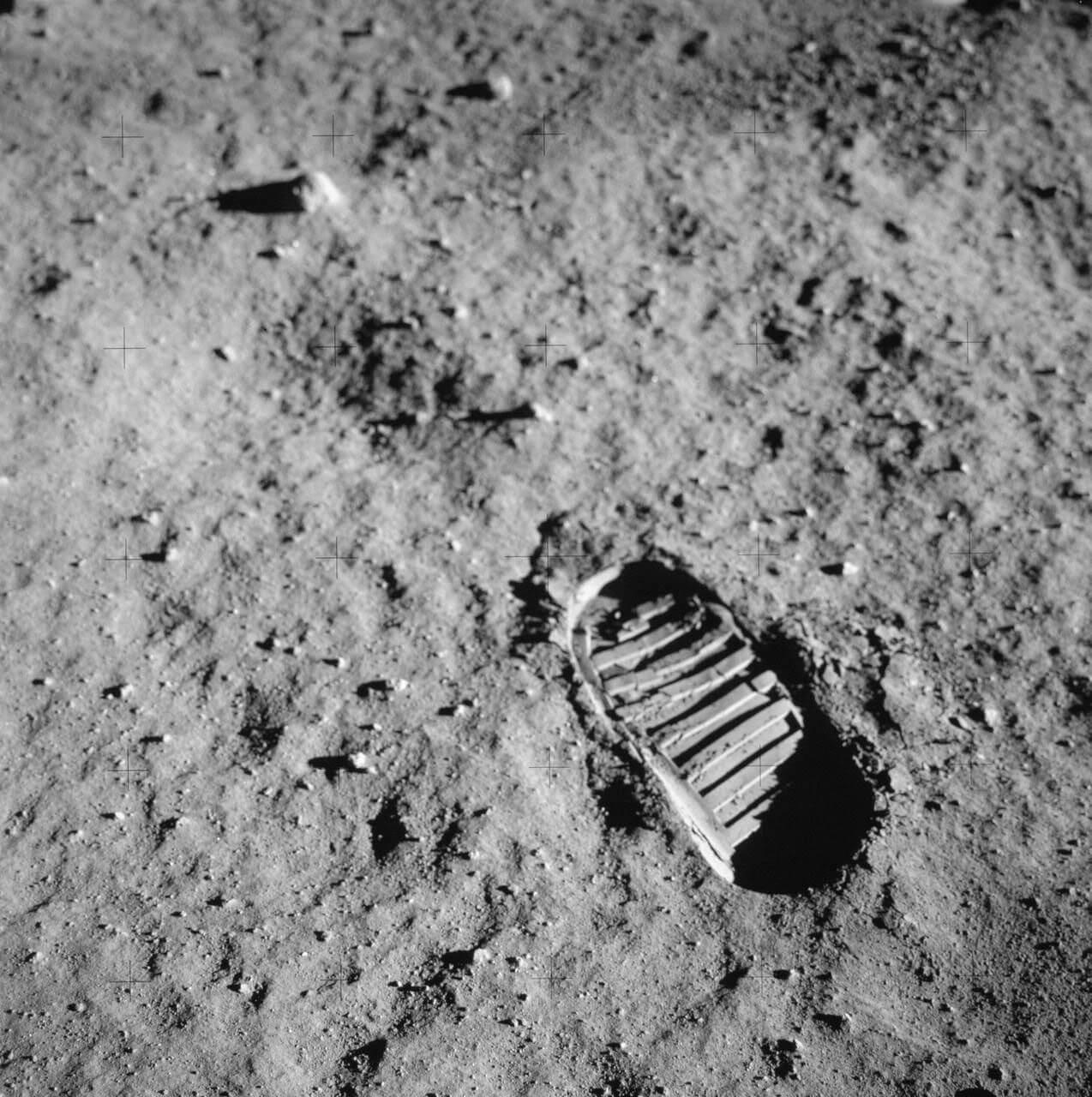 This image was taken by astronaut Buzz Aldrin on the surface of the Moon during the Apollo 11 mission. Credit: NASA/Johnson Space Center