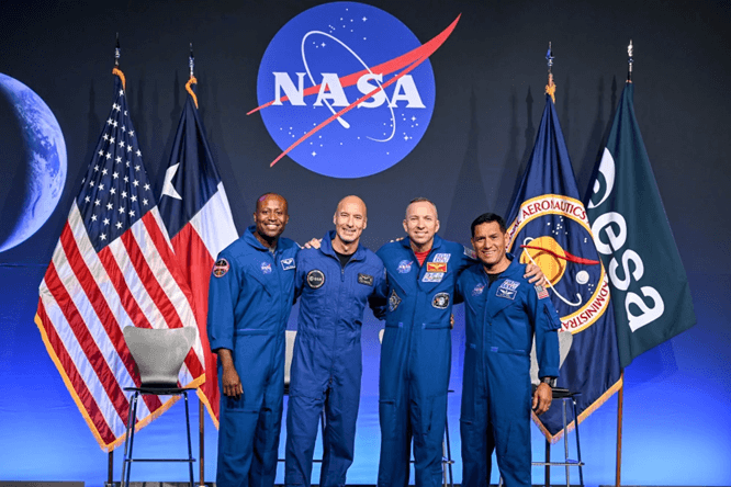The crew of Artemis III: mission specialist Andre Douglas, pilot Luca Parmitano, commander Randy Bresnik, and mission specialist Frank Rubio. Credit: NASA