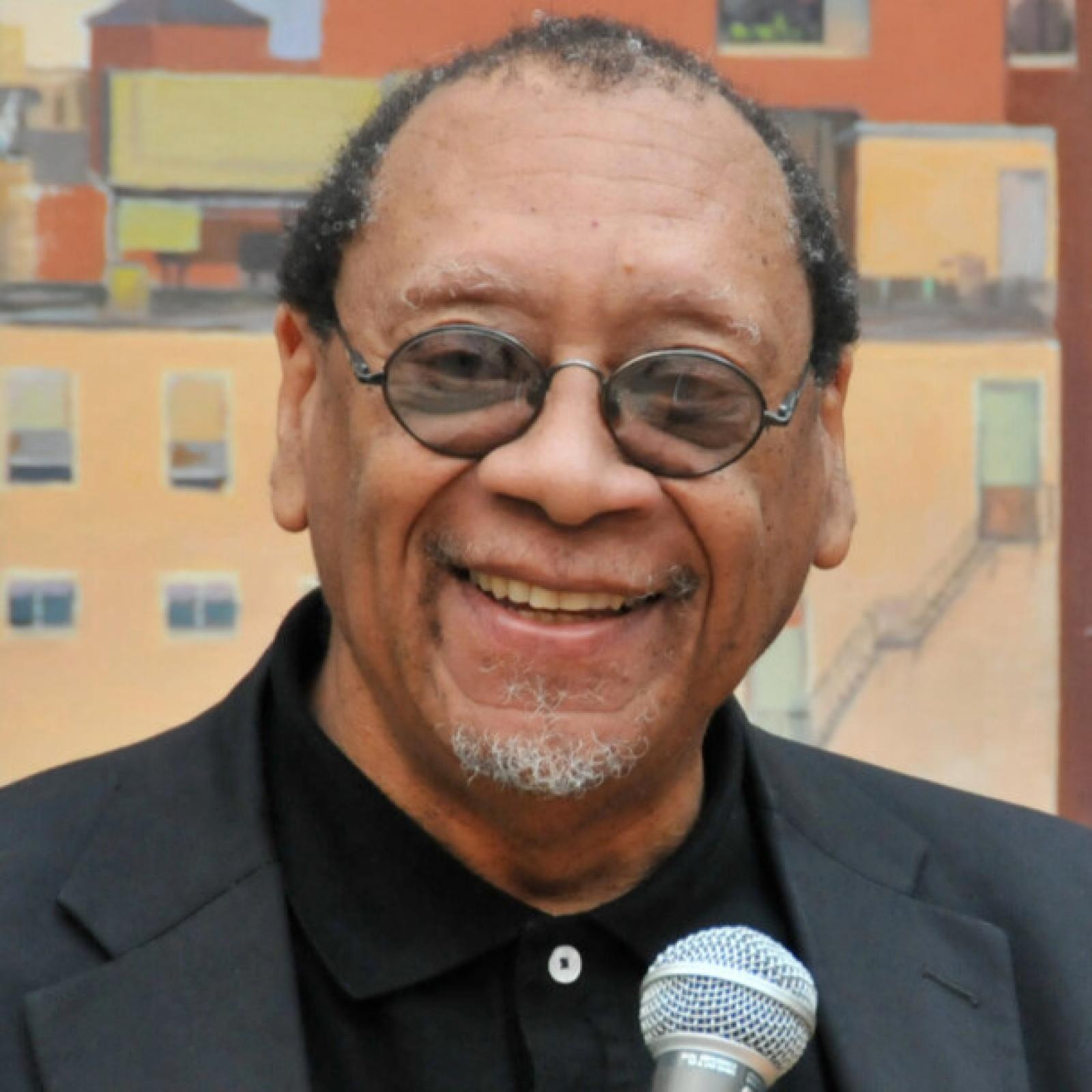 Dr.Carroy Headshot