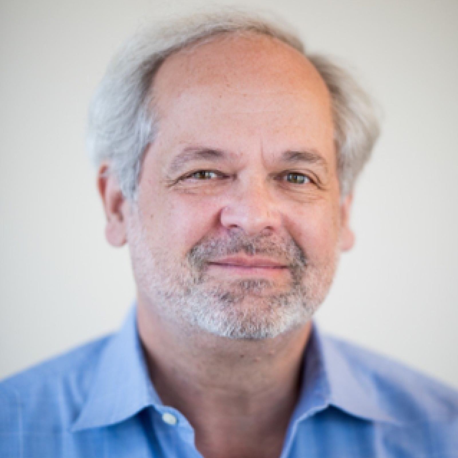 Juan Enriquez Headshot